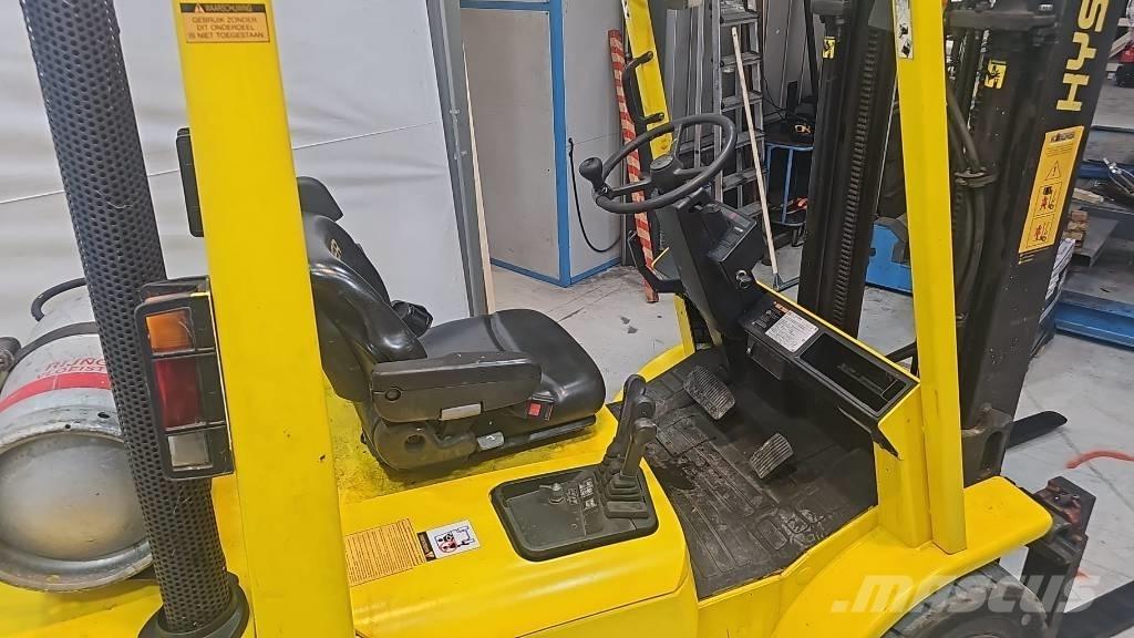 Hyster H 3.20 XM L Gas Stapler