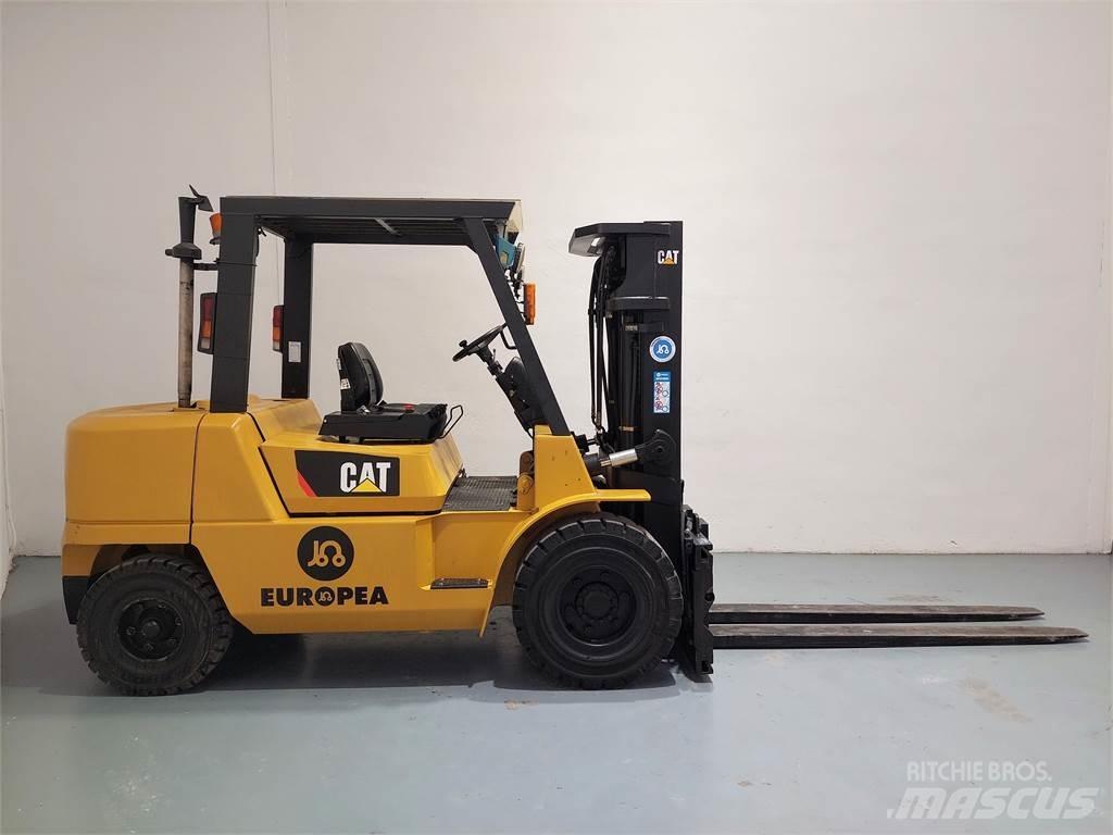 CAT DP45K Diesel Stapler