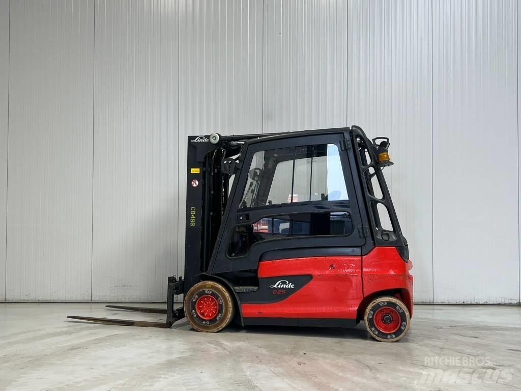 Linde E25L-01 Elektro Stapler
