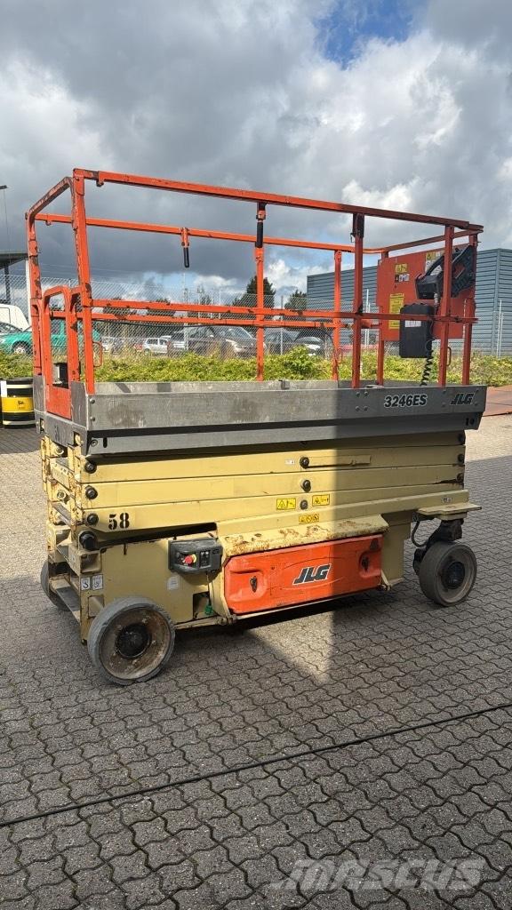 JLG 3246 ES Scheren-Arbeitsbühnen