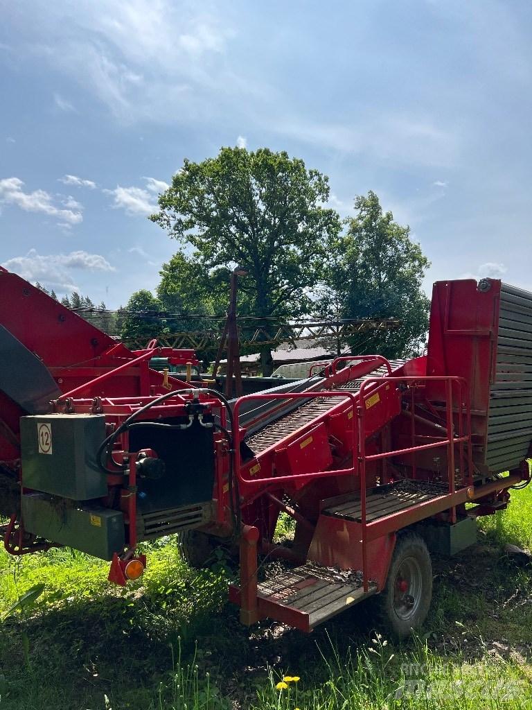 Unia PYRA 1600 Kartoffelvollernter