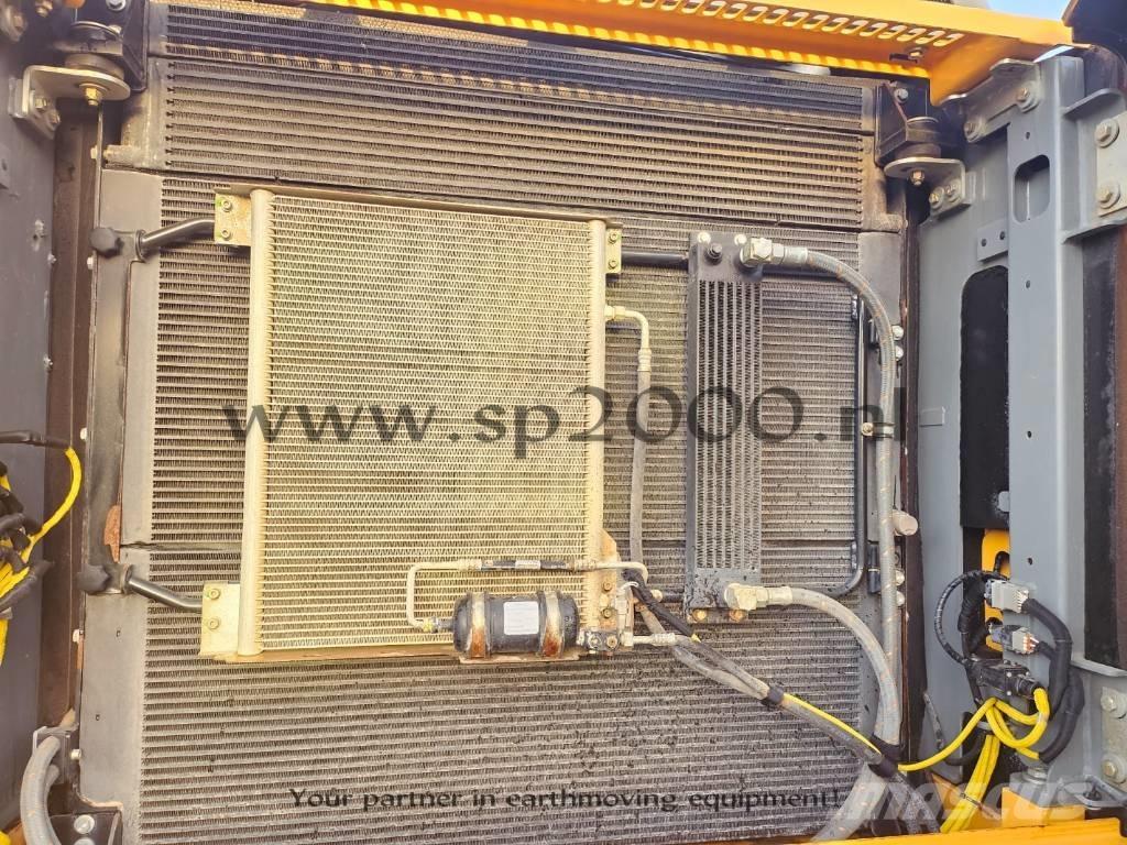 Liebherr R 936 LC Raupenbagger