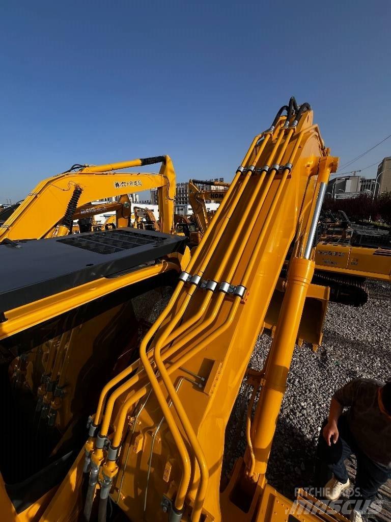 Komatsu PC450-8 Raupenbagger
