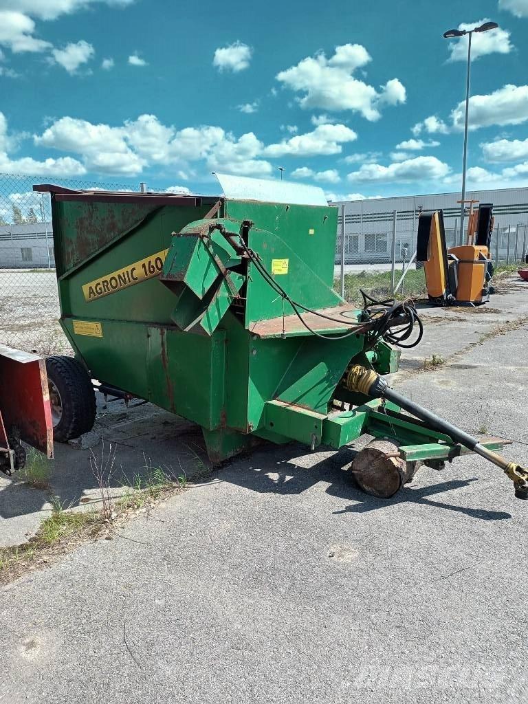 Agronic 160 SLT Ballenschredder, -schneider und -wickler