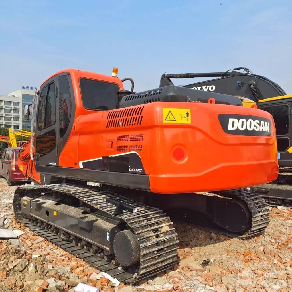 Doosan DX 225 LC Minibagger < 7t