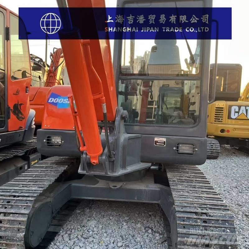Doosan DH 55 Minibagger < 7t