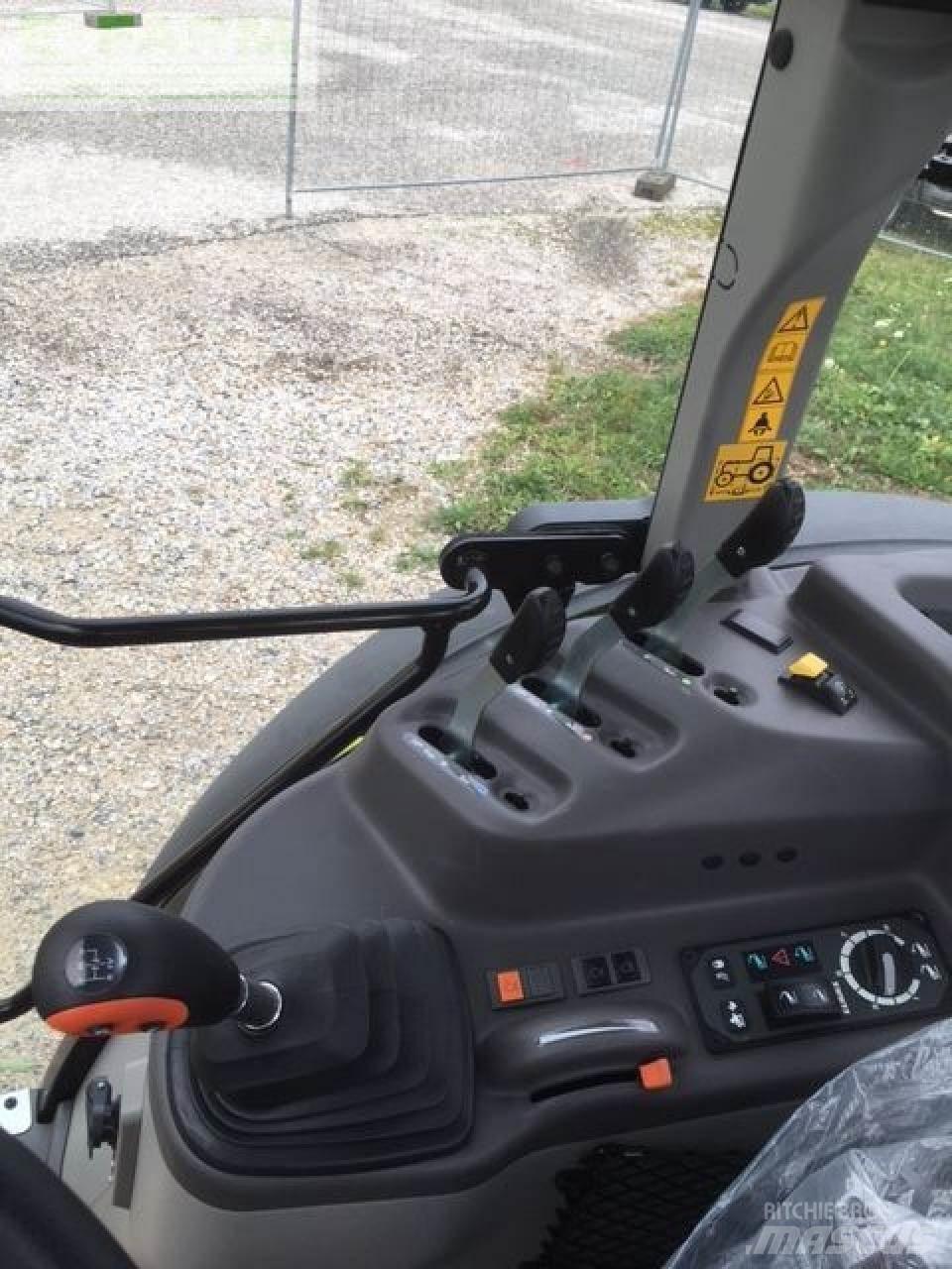 CLAAS axos 240 Traktoren