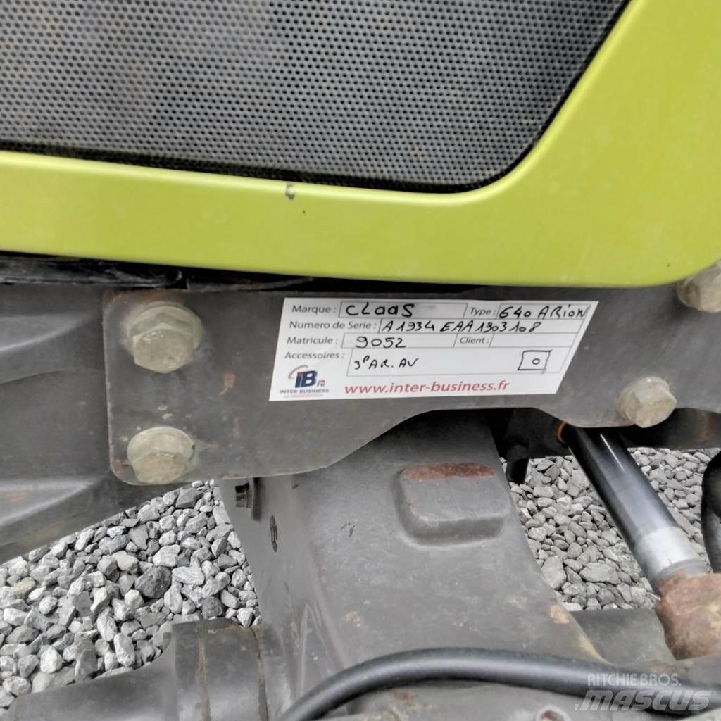 CLAAS Arion 640 Traktoren