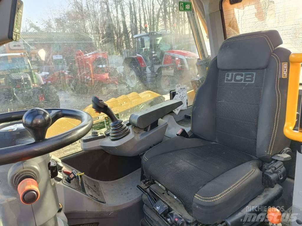 JCB 542-70 Agri Xtra Teleskoplader für Landwirtschaft
