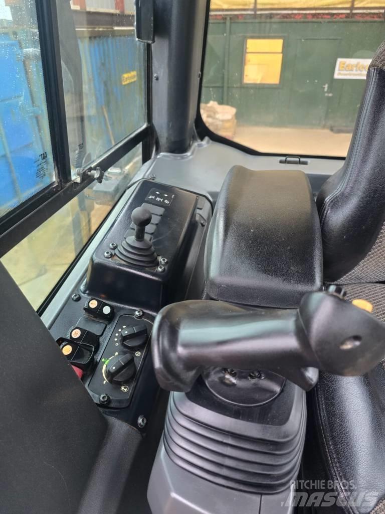 CAT D 6 K 2 LGP Bulldozer