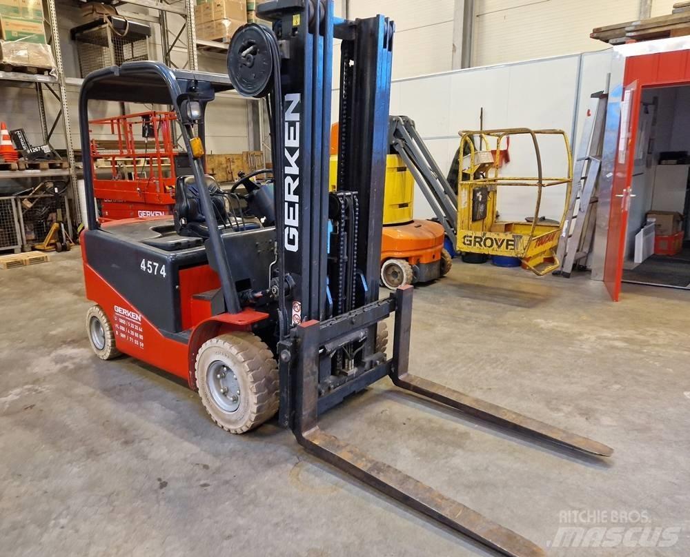 Manitou ME 430 Elektro Stapler