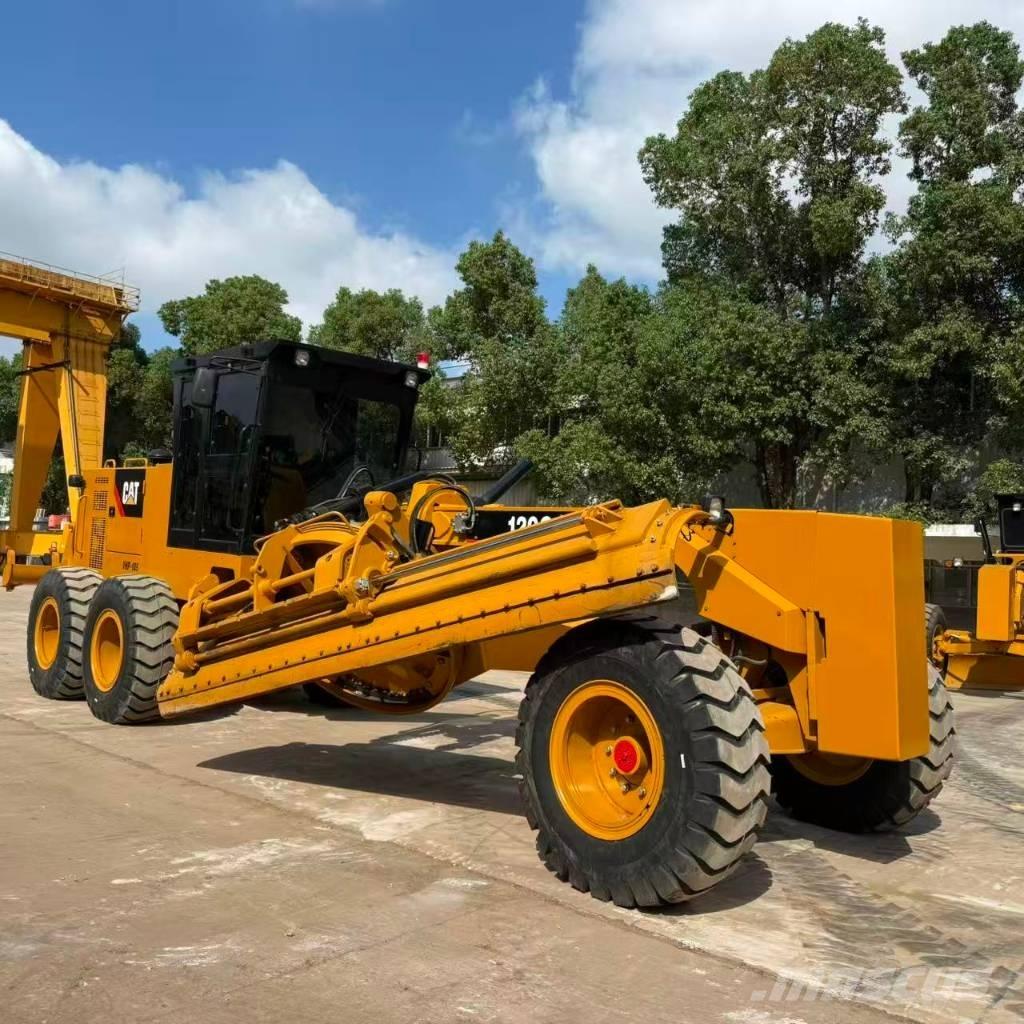 CAT 120G Grader