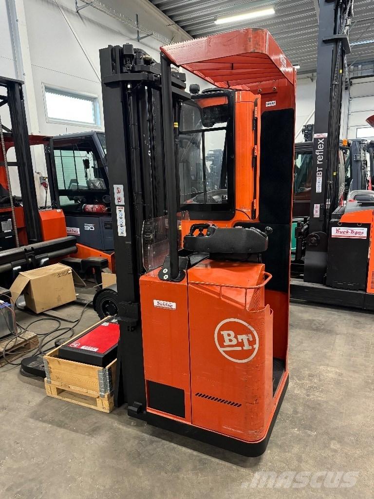 Toyota SSE160 Selbstfahrstapler
