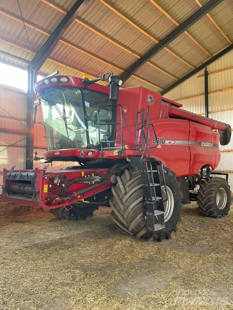 Case IH 8010 Mähdrescher