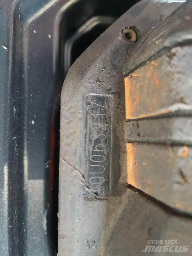  ULTRA GRIP 40 Sonstige Baumaschinen