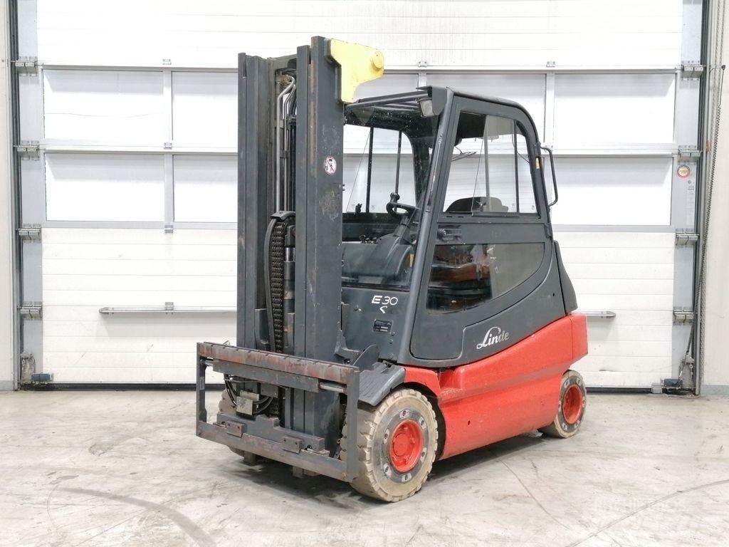 Linde E30-03 Elektro Stapler