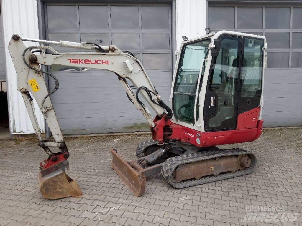 Takeuchi TB 230 Minibagger < 7t