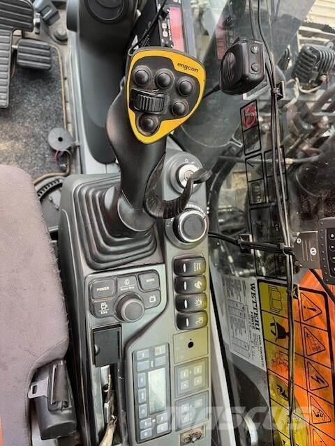 Doosan DX235 LCRD Raupenbagger