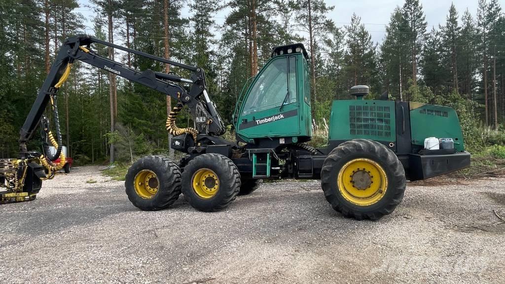 Timberjack 1270D Harvester