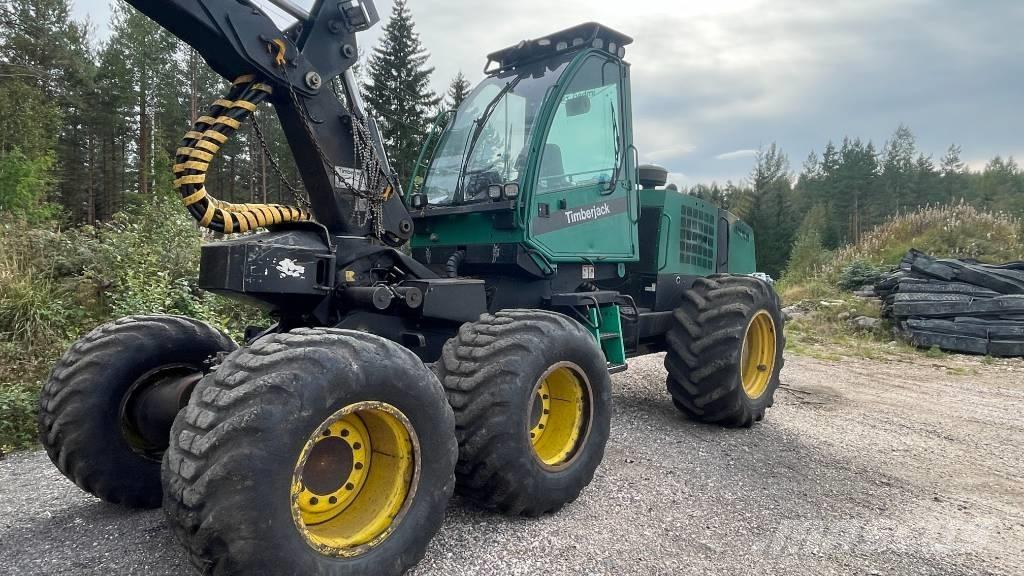 Timberjack 1270D Harvester