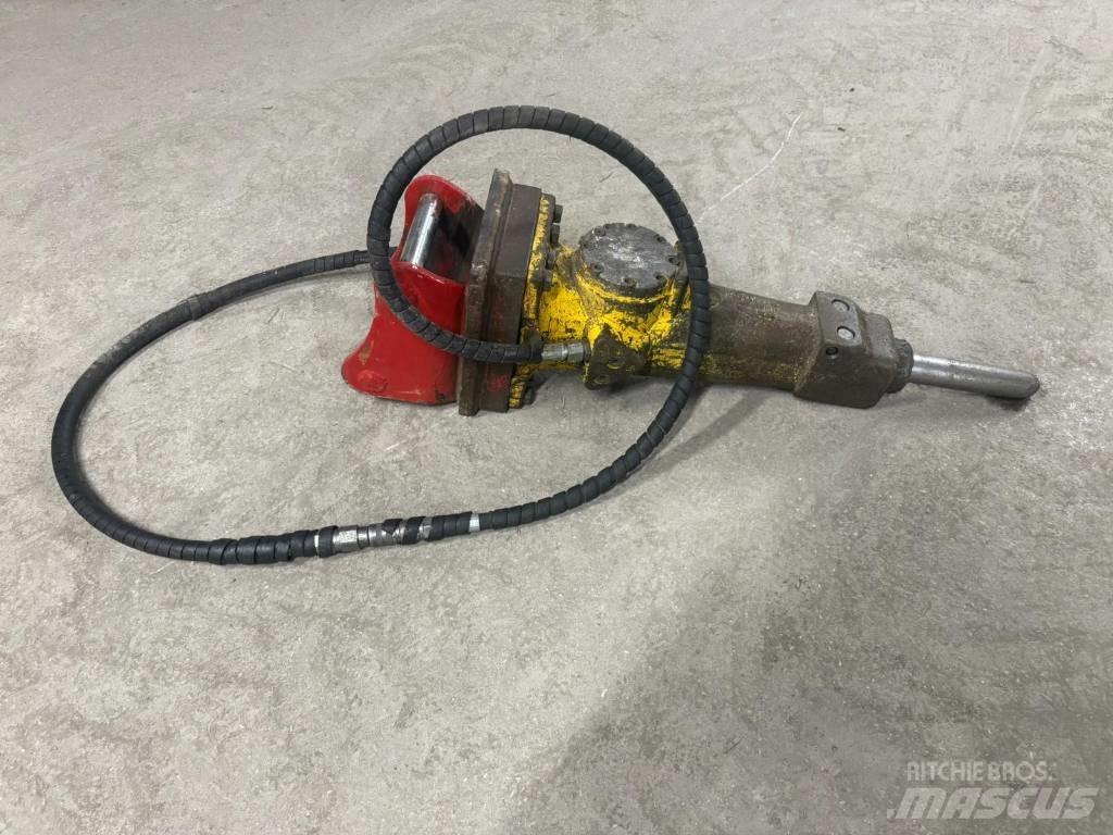 Epiroc SB 102 Hammer / Brecher