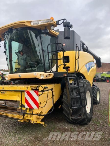 New Holland CR 980 Mähdrescher