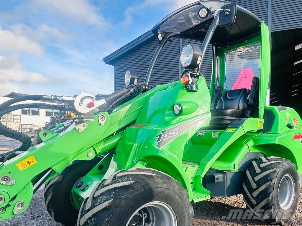 Avant 735 Multifunktionslader