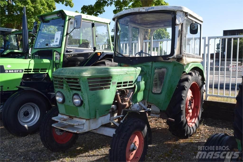Deutz-Fahr D4006 Traktoren
