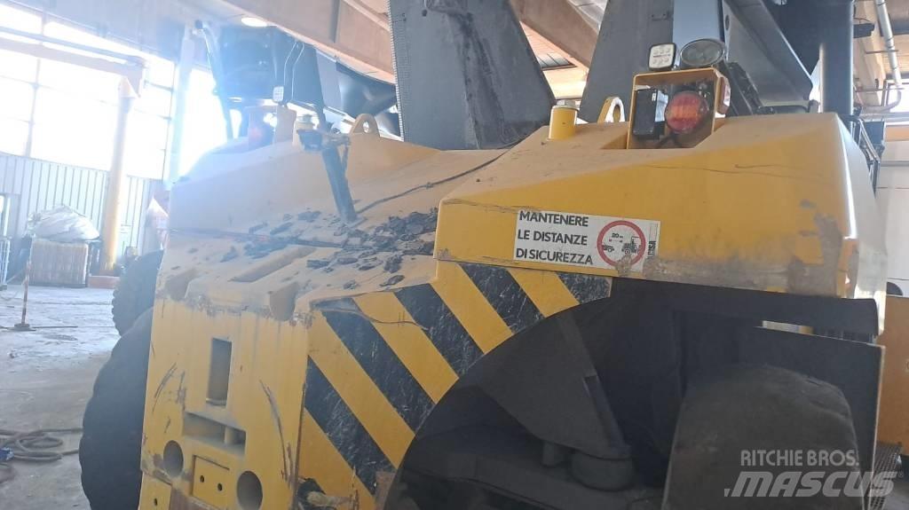  CVS F500.RS3 Reach-Stacker