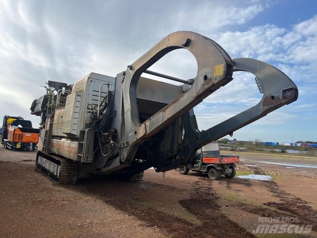 Metso LT1415S Mobile Brecher