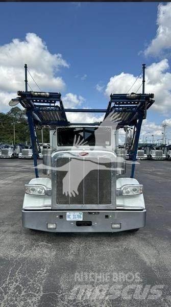 Peterbilt 389 Sonstige Baumaschinen