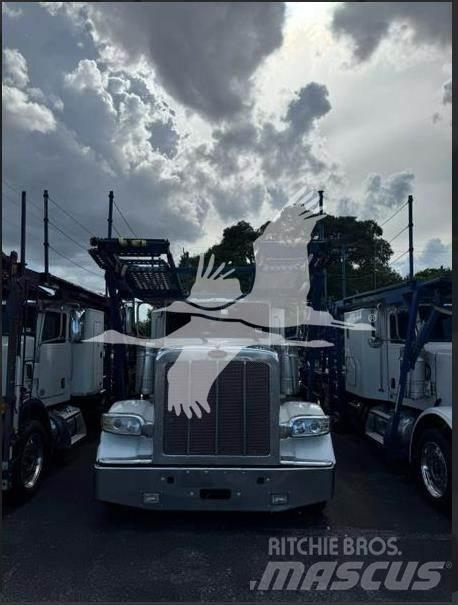 Peterbilt 389 Sonstige Baumaschinen
