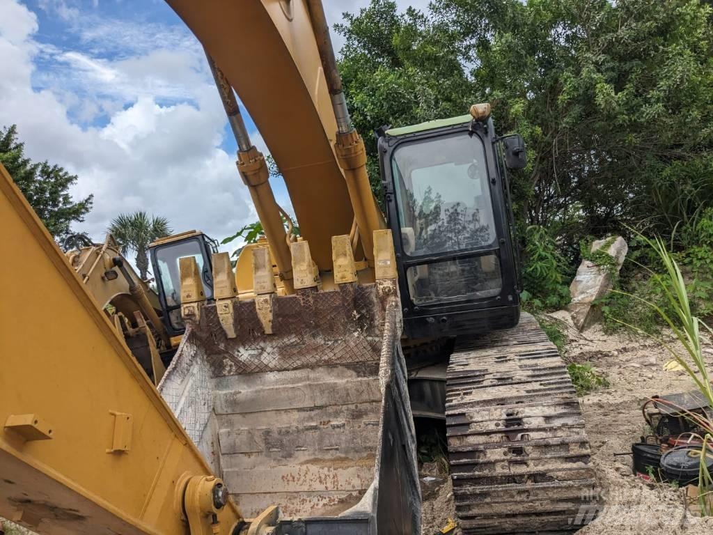 CAT 330 CL Raupenbagger