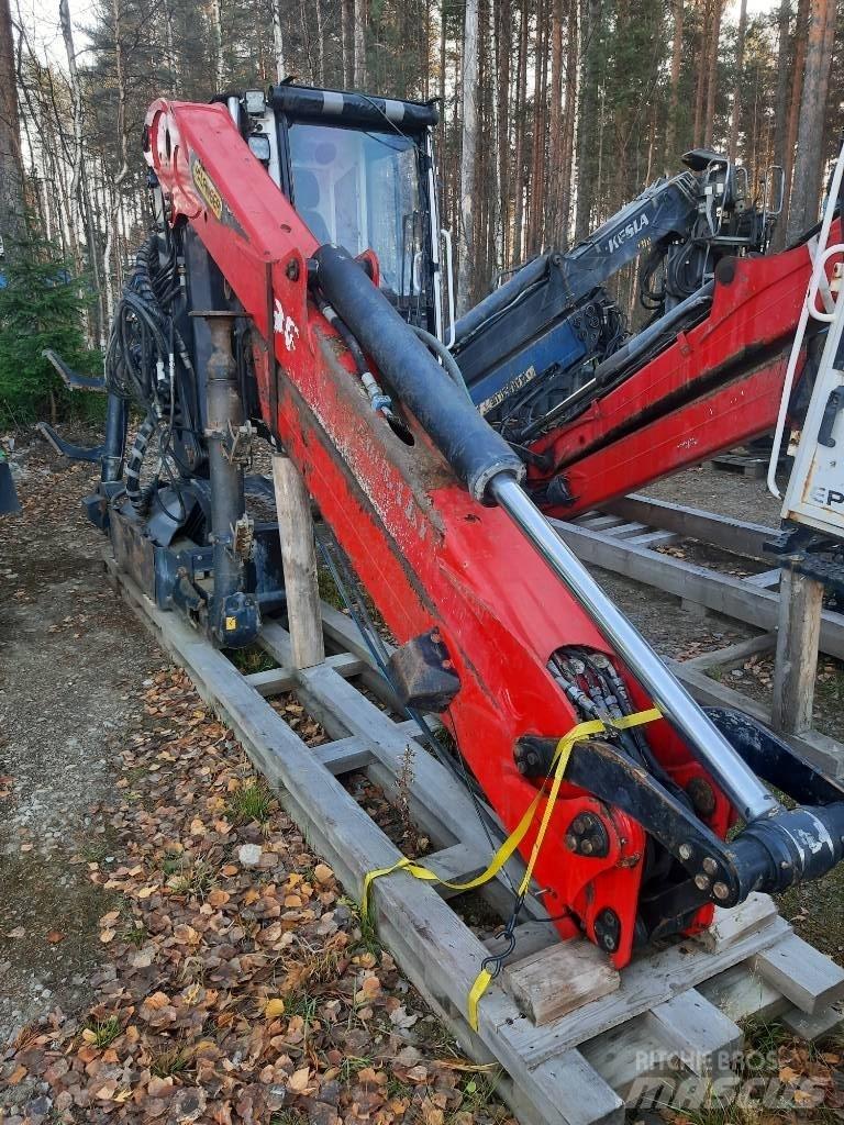Epsilon M12L97 Holzkrane