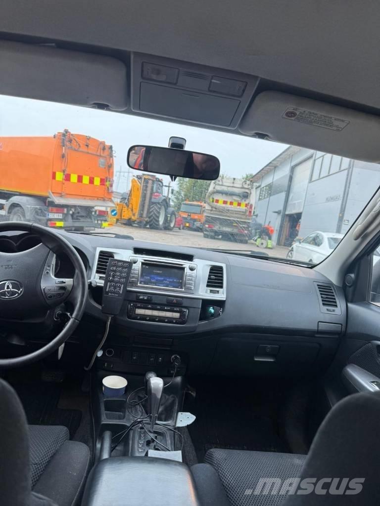 Toyota Hilux Kommunal-Sonderfahrzeuge