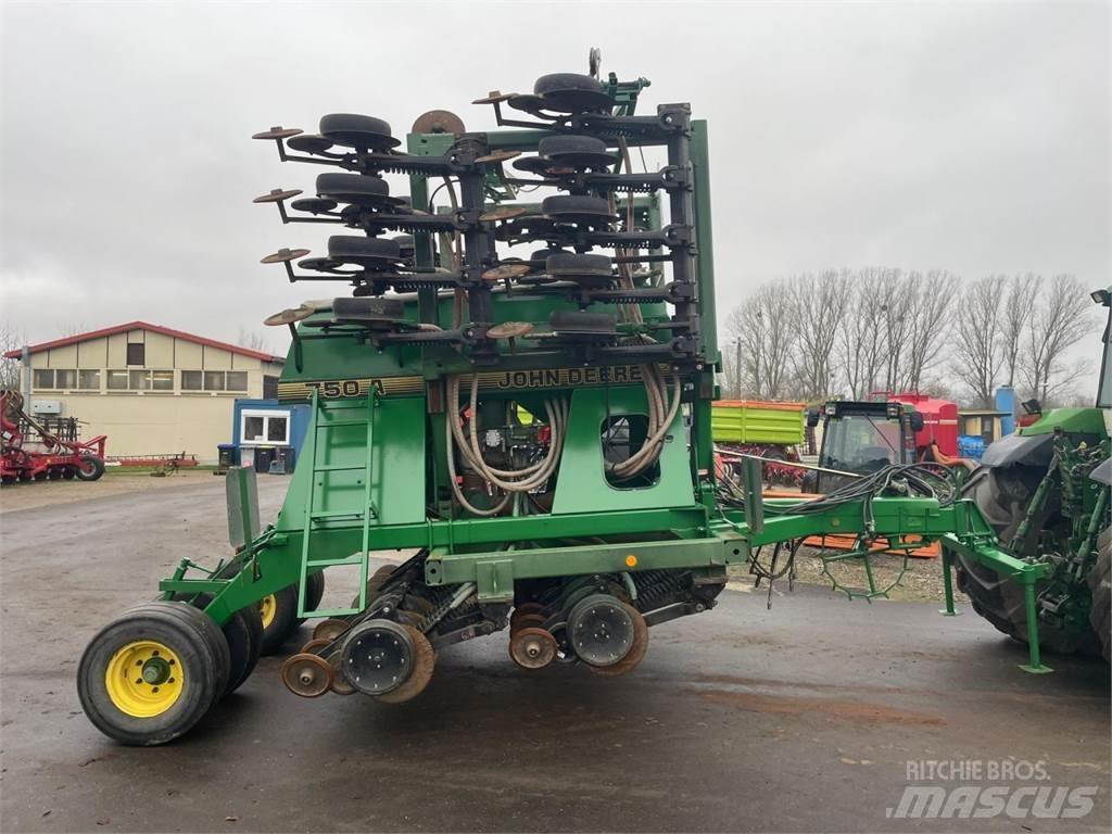John Deere 750A 6m Präzisionssaatmaschinen