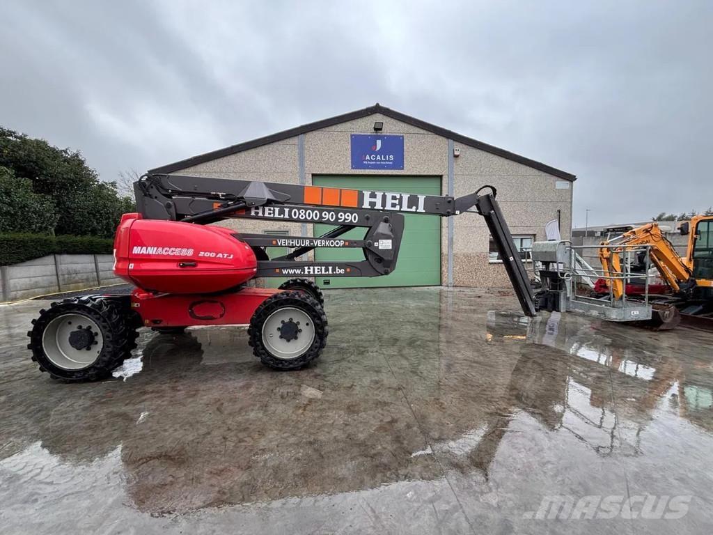 Manitou 200 ATJ Gelenkteleskoparbeitsbühnen