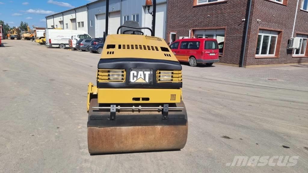 CAT CB 224 C Tandemwalzen