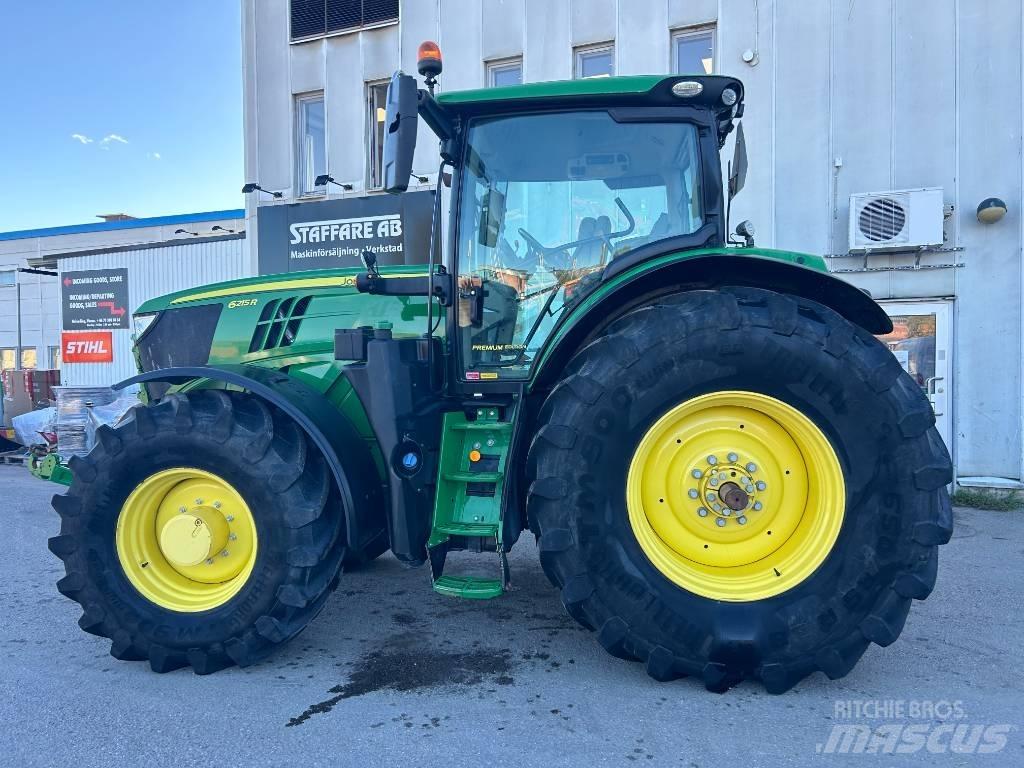 John Deere 6215 R Traktoren