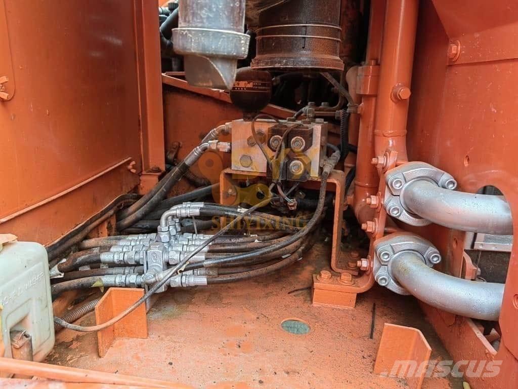 Doosan DX 225 LL Raupenbagger