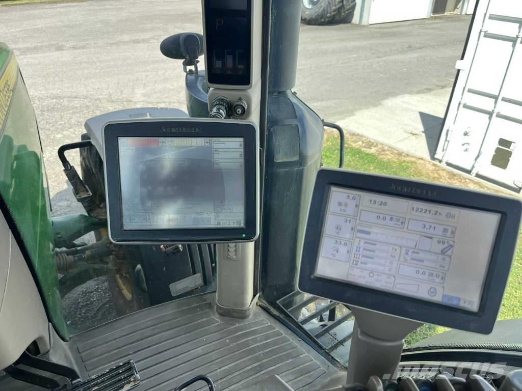 John Deere 8360 R Traktoren