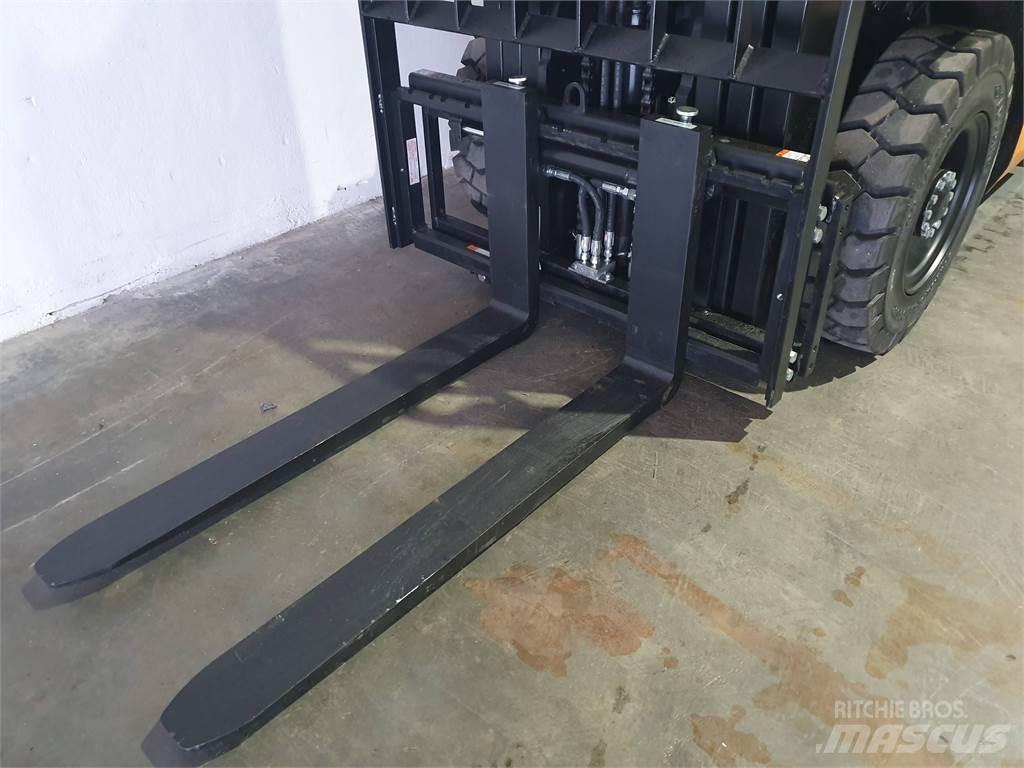  CPCD25T8 S4S Diesel Stapler