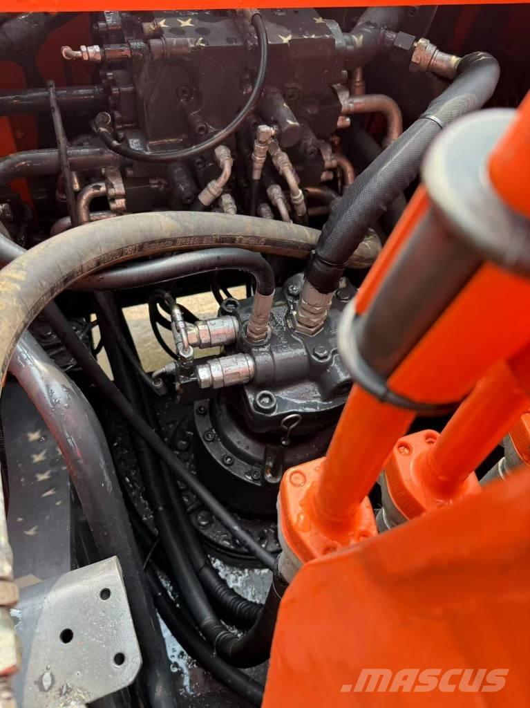 Doosan DX 225 LCA Raupenbagger