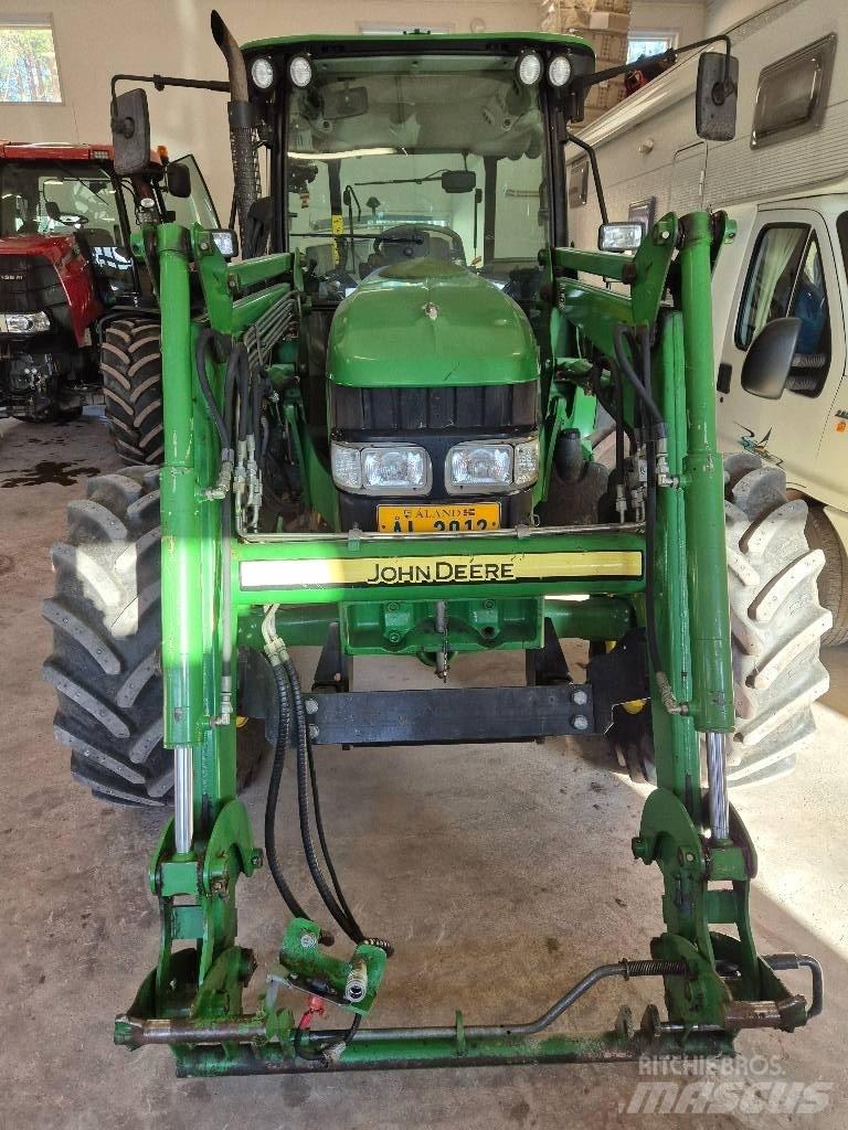 John Deere 5100R Traktoren