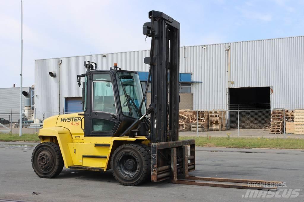 Hyster H8.00XM Diesel Stapler