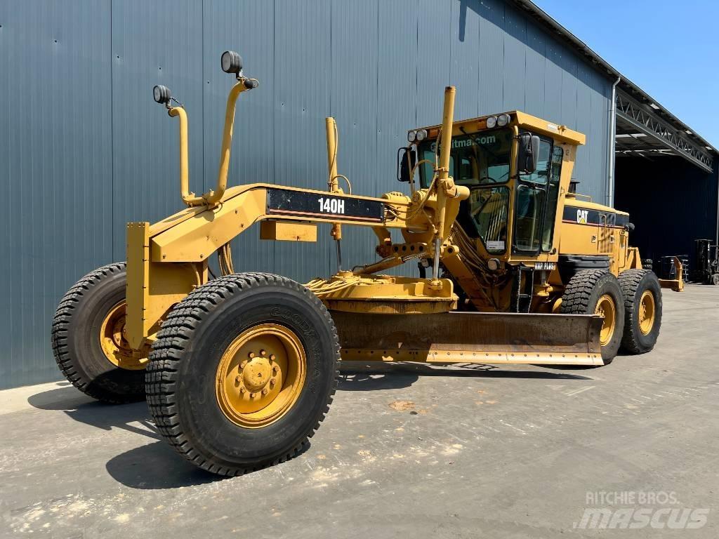 CAT 140H II Grader