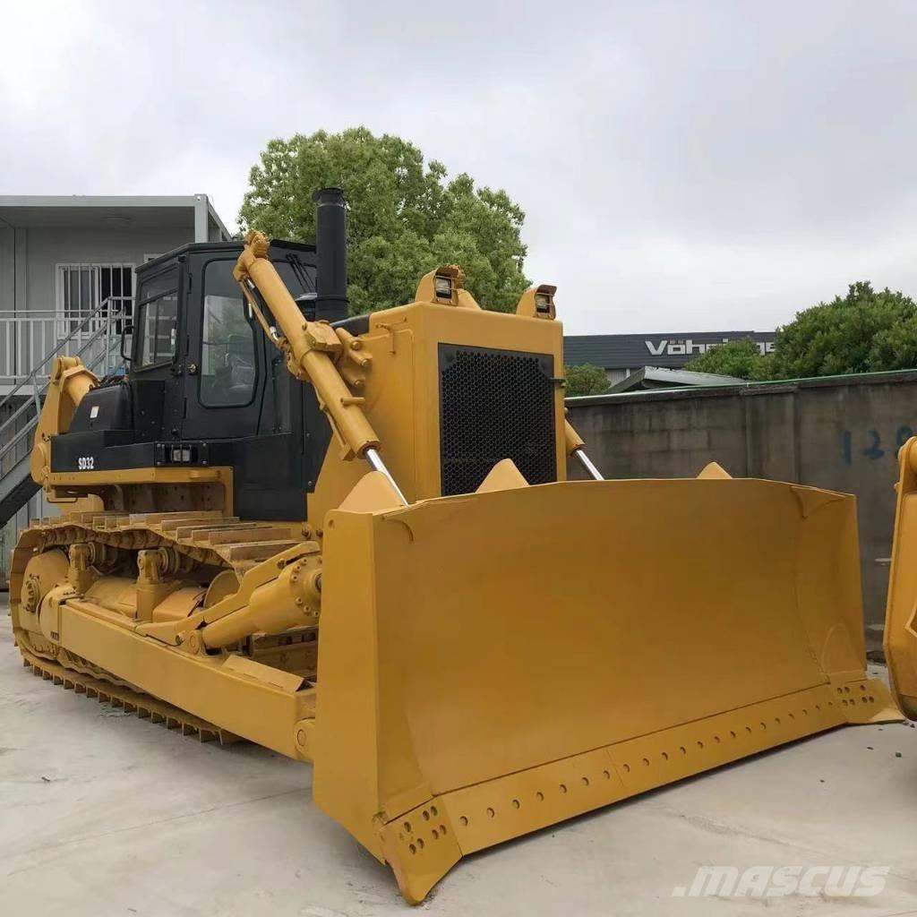 Shantui SD 32 D Bulldozer