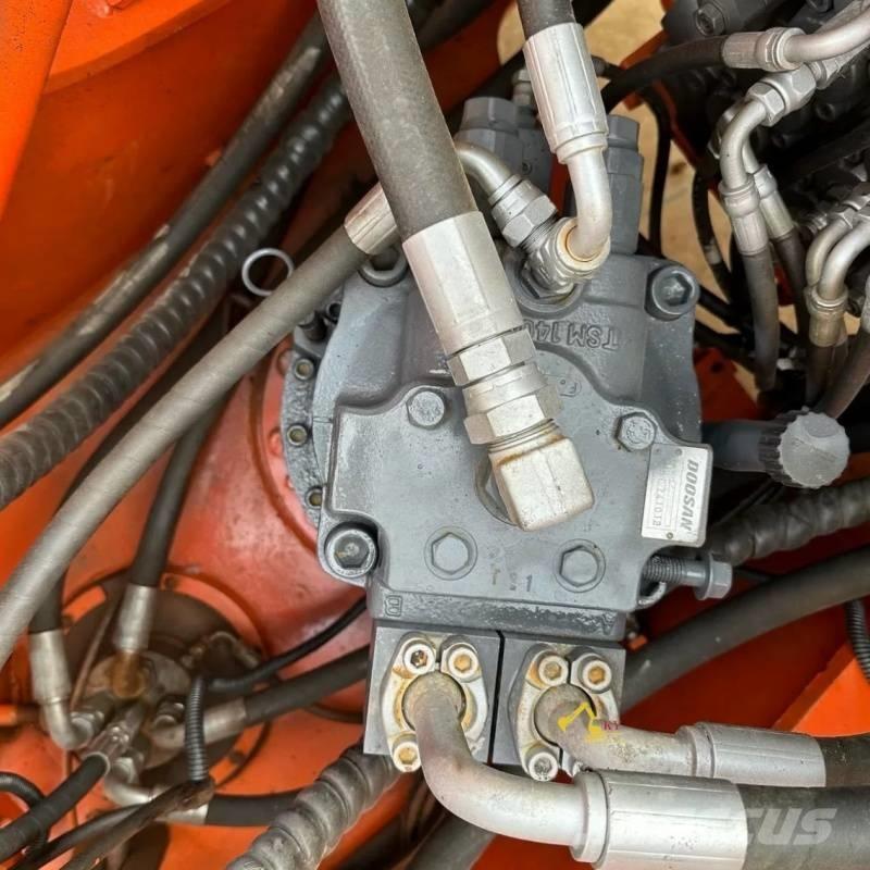 Doosan DX225-9C Raupenbagger