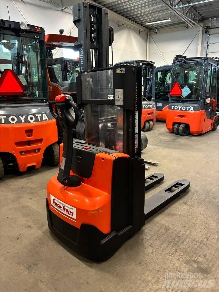 Toyota SWE120L Deichselstapler