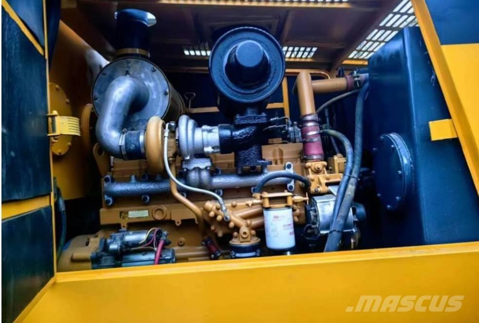 XCMG GR 215 Grader